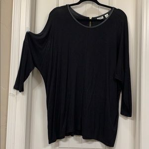 Black oversized top